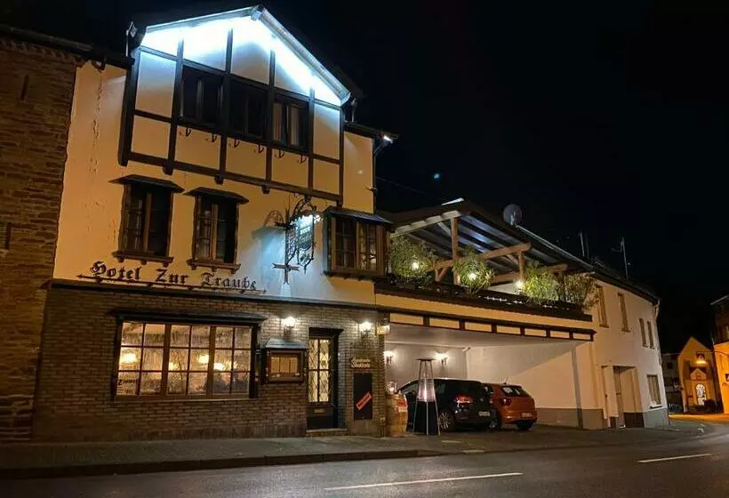 Hotelli Restaurant Zur Traube