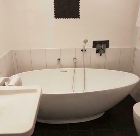 Отель Restaurant Zur Traube