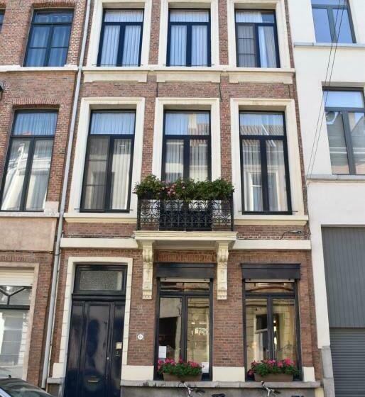 Marnix Bed And Breakfast