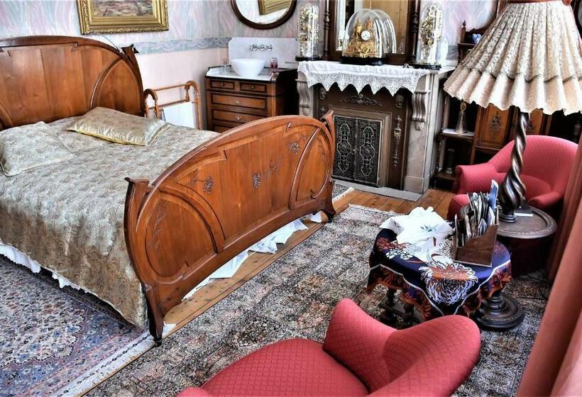 Marnix Bed And Breakfast