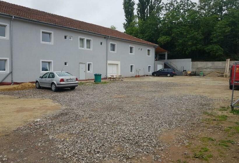 مُتل Casa Philos