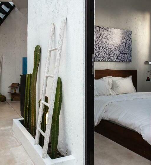 פנסיון Escotel Tempekan Guest House