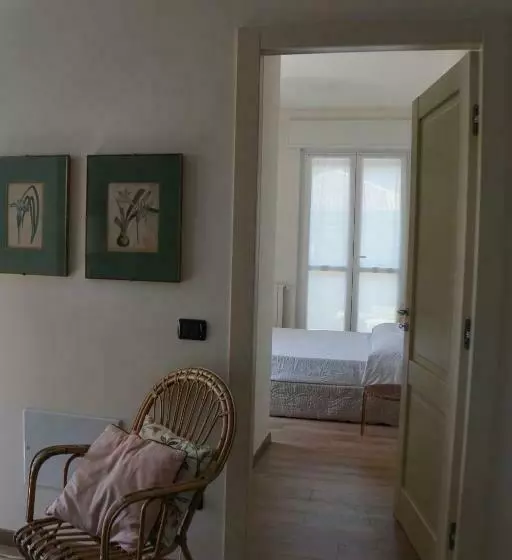 پانسیون La Rotonda 2 Camere Con Terrazza In Centro