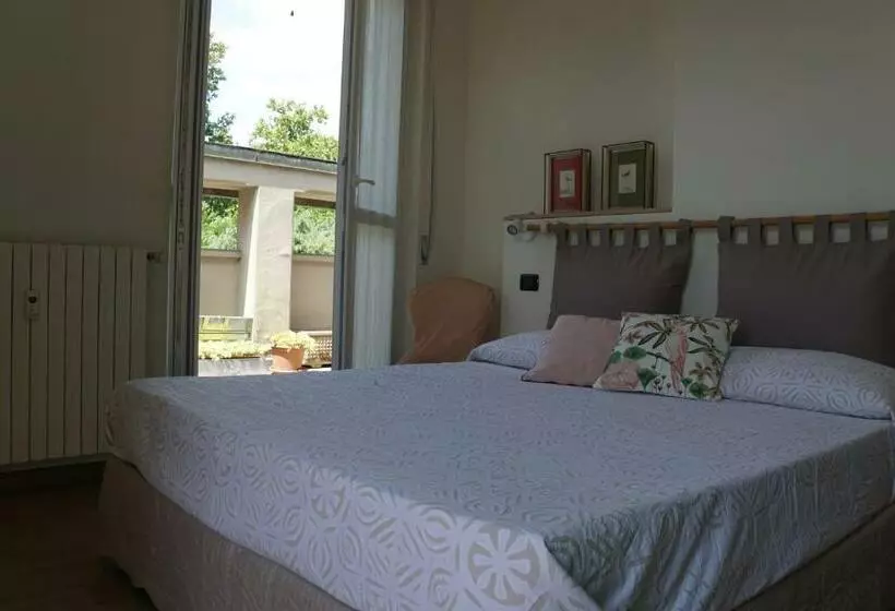 پانسیون La Rotonda 2 Camere Con Terrazza In Centro