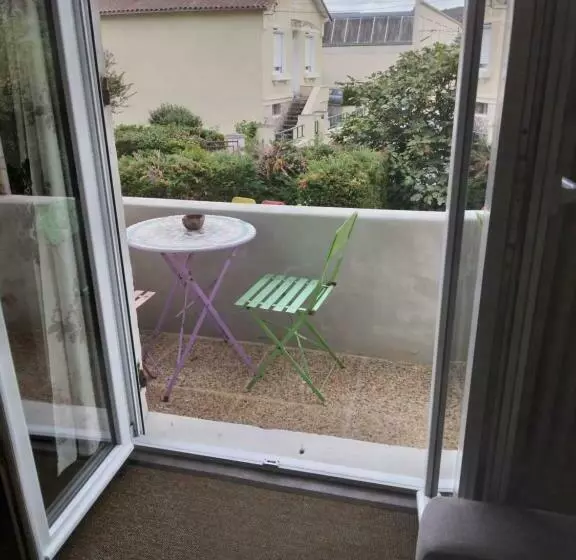 تختخواب و صبحانه Chambre D Hôte Dans Maison Privée