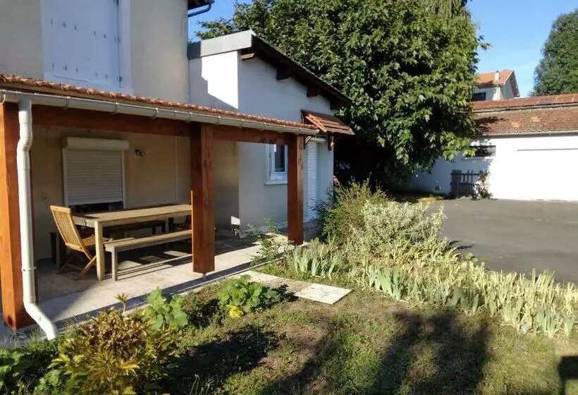 تختخواب و صبحانه Chambre D Hôte Dans Maison Privée