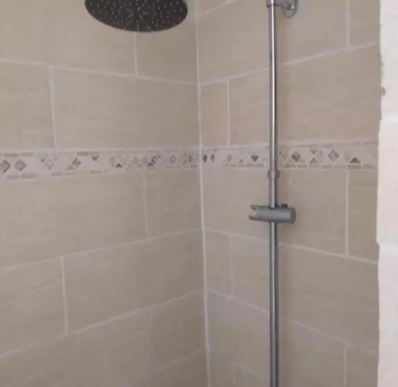 تختخواب و صبحانه Chambre D Hôte Dans Maison Privée