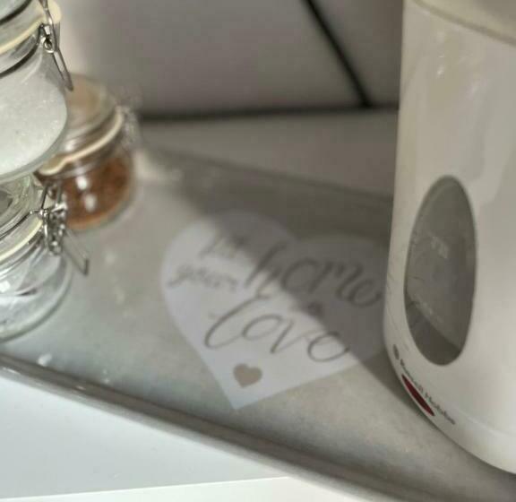 مبيت وإفطار Home From Home, Close To Redditch Hospital Abb