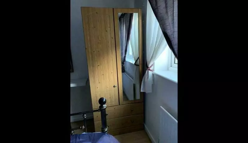 ベッドアンドブレックファースト Home From Home, Close To Redditch Hospital Abb