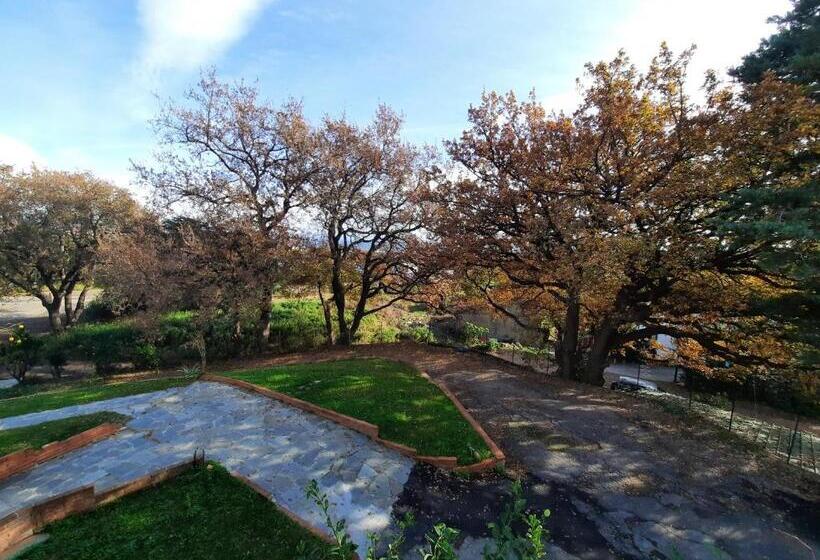 مبيت وإفطار La Gallina Nel Castello Citr Oo9002 Beb Oo11