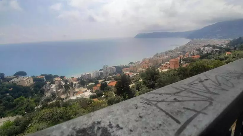 ベッドアンドブレックファースト La Gallina Nel Castello Citr Oo9002 Beb Oo11