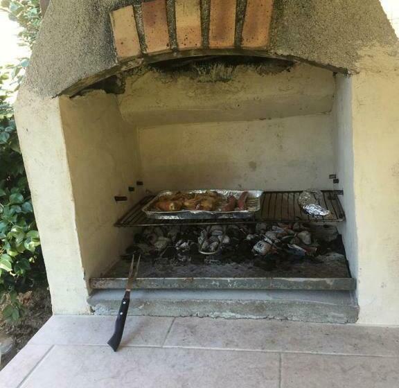 مبيت وإفطار Lime Trees