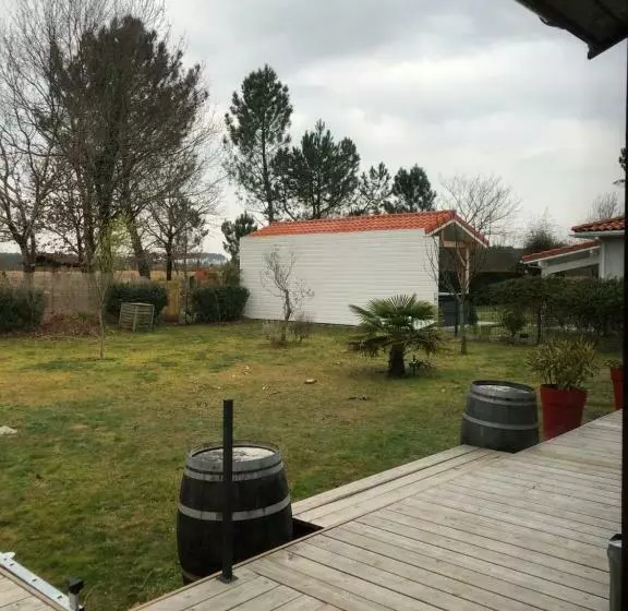 پانسیون Domaine Ovaline