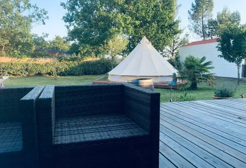 پانسیون Domaine Ovaline