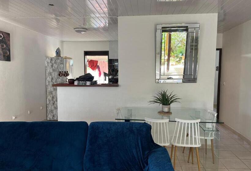 Pension Simplissime T4 à Kourou