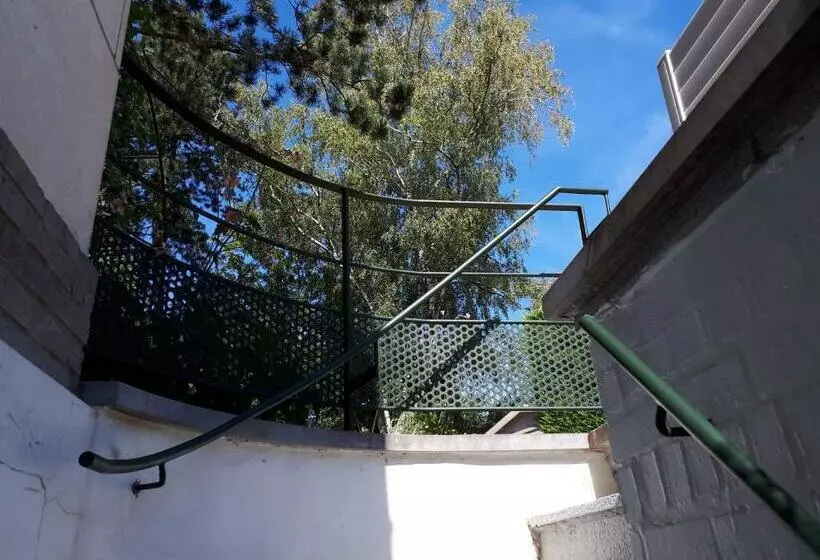 Majatalo Studio La Rotonde