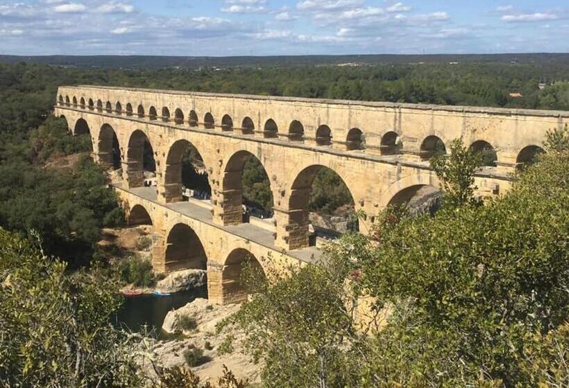 مبيت وإفطار Chambre D’hôtes Vaucluse