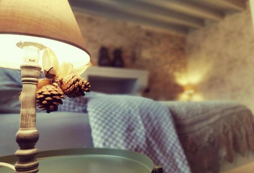 住宿加早餐  Domaine La Pomme De Pin