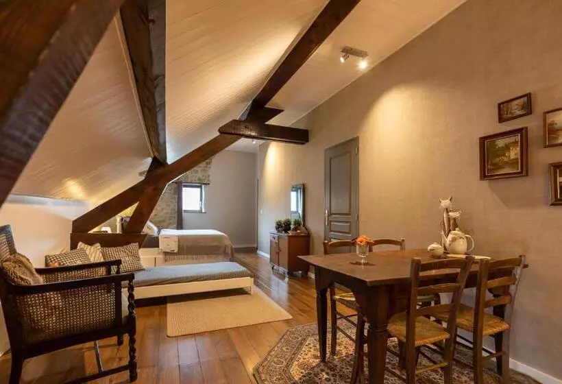 Aamiaismajoitus (B&B) Domaine La Pomme De Pin