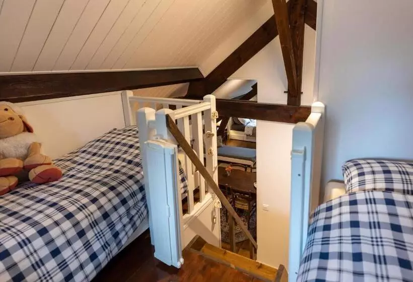 Aamiaismajoitus (B&B) Domaine La Pomme De Pin