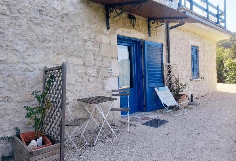 ベッドアンドブレックファースト La Casa Dalle Finestre Blu