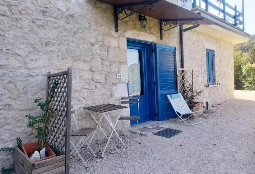 Aamiaismajoitus (B&B) La Casa Dalle Finestre Blu