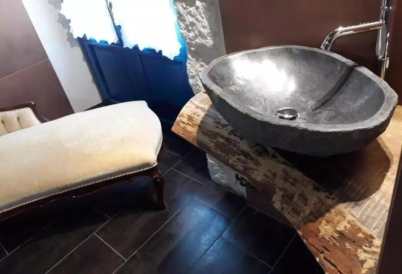 Aamiaismajoitus (B&B) La Casa Dalle Finestre Blu