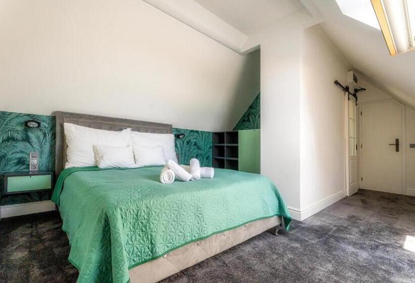 צימר Villa Viktória