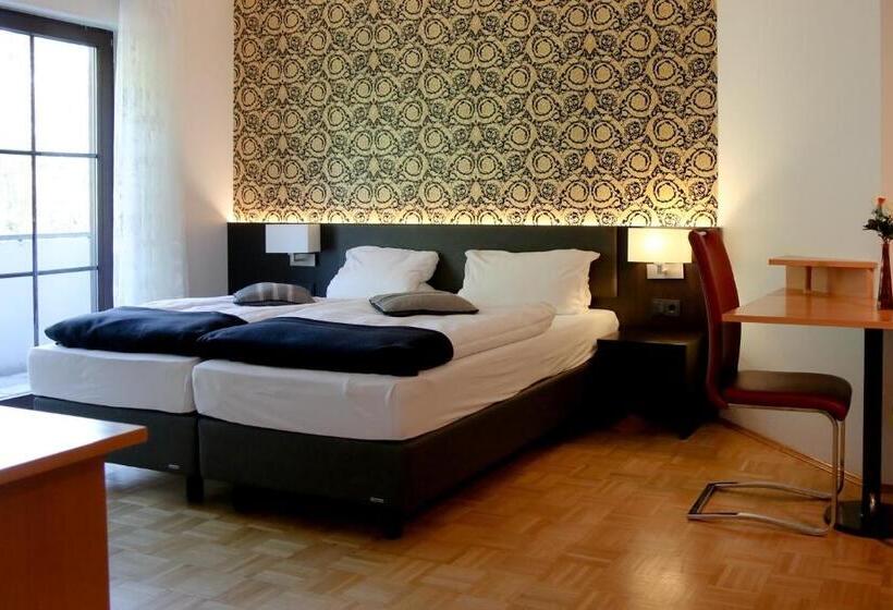 Hotel Gasthof Metzgerei Drei Linden