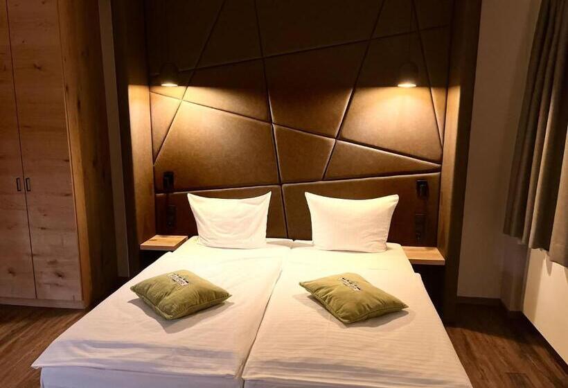 Hotel Gasthof Metzgerei Drei Linden