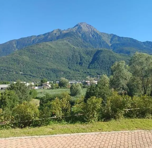 Hotelli Open Cascina