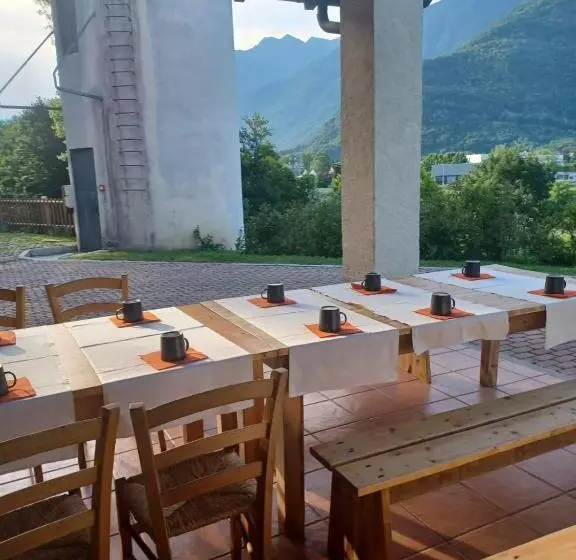 Hotelli Open Cascina