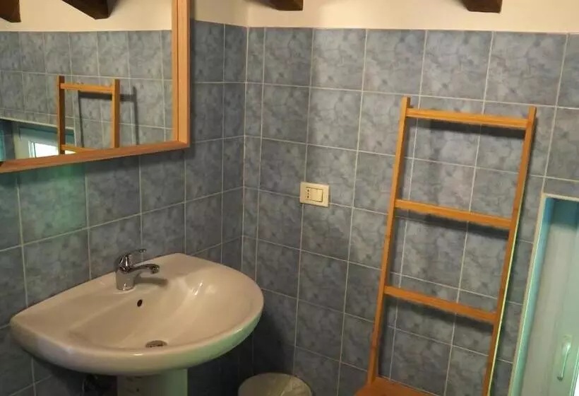 Hotelli Open Cascina