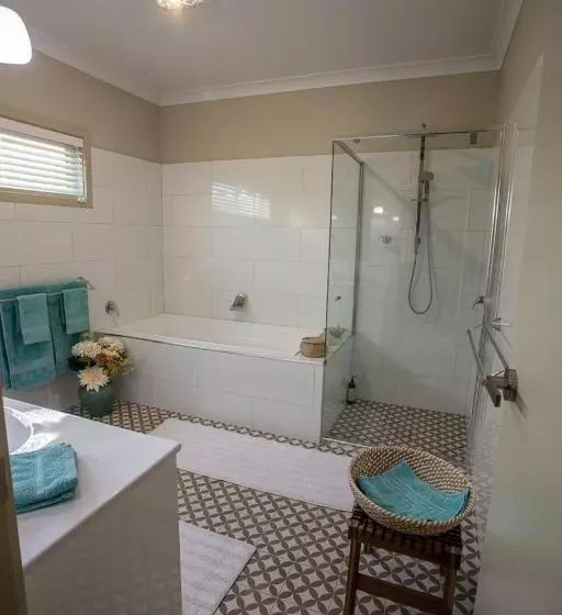 Majatalo Meander Retreat   The Green Room