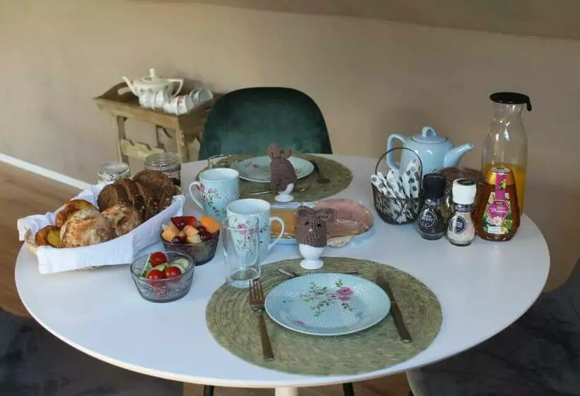 ベッドアンドブレックファースト Gastenverblijf Peppelmate