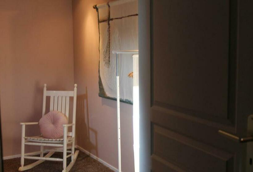 مبيت وإفطار Gastenverblijf Peppelmate