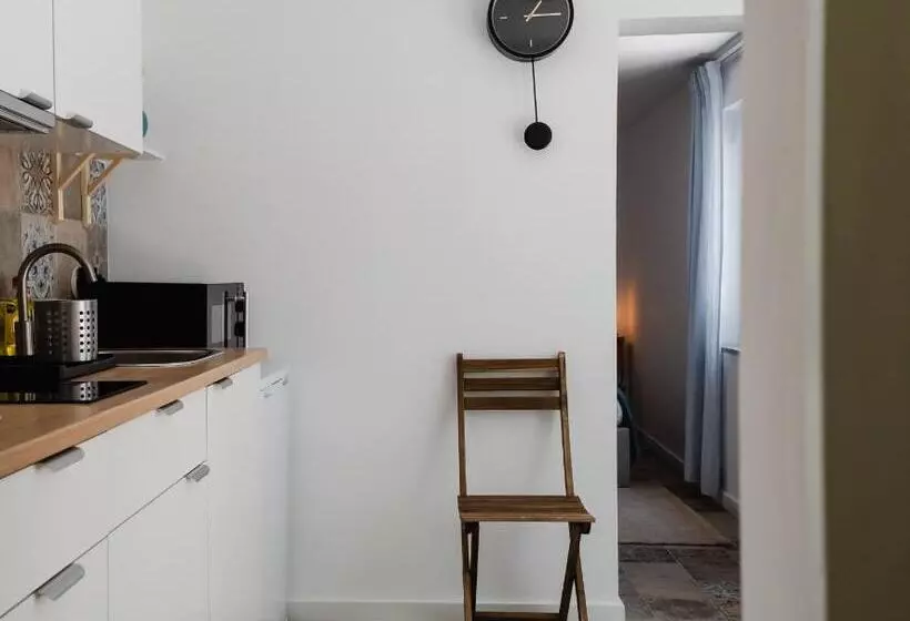 ベッドアンドブレックファースト Genius Loci Guesthouse