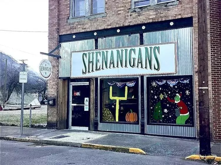 Aamiaismajoitus (B&B) Pine Mountain Inn