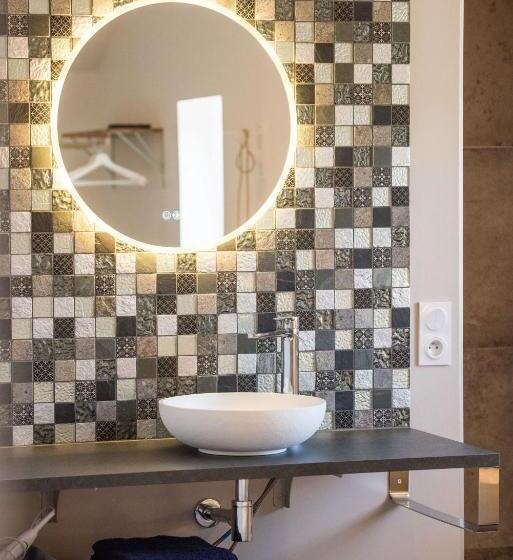 פנסיון La Doloreanne