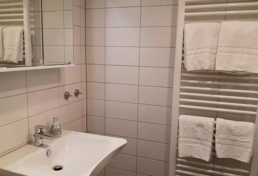 ペンション Liebevoll Hinterm Deich