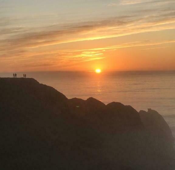 بنسيون Royal West Coast   Hiking And Beach