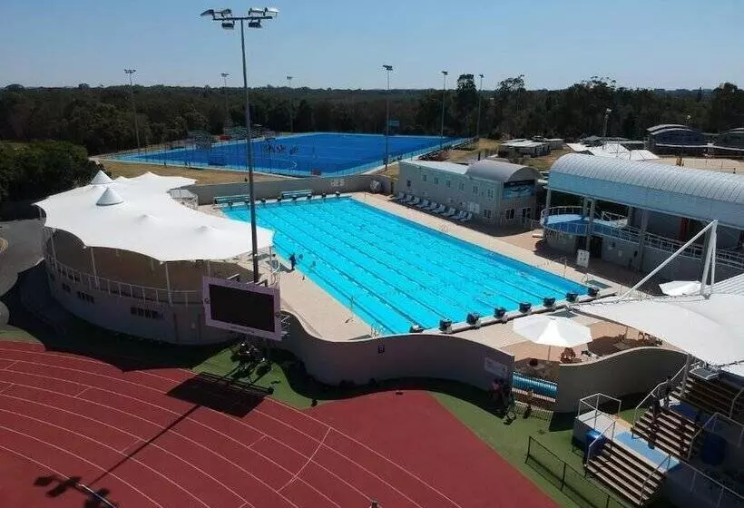 Gold Coast Performance Centre   Hostel