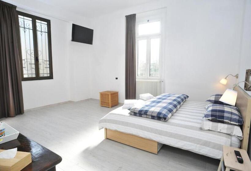 Bed and Breakfast Guest House La Genesa