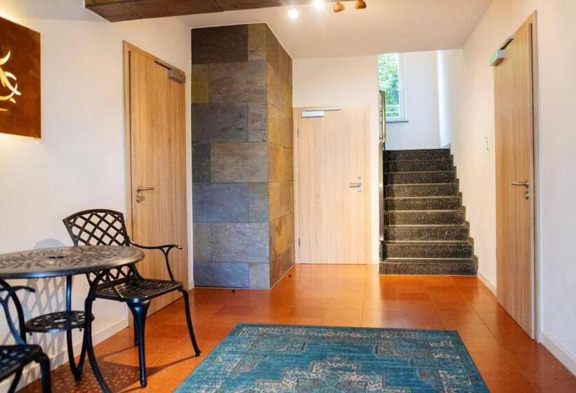 住宿加早餐  Haus Berchstein