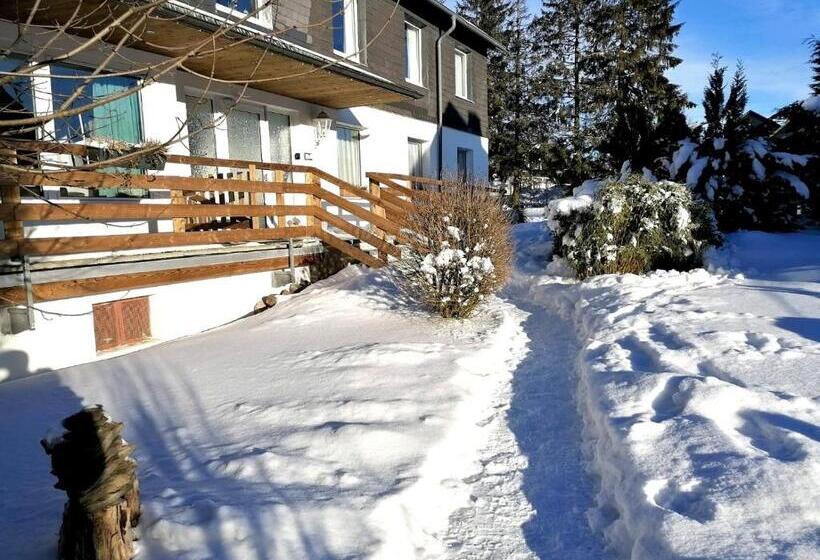 住宿加早餐  Haus Berchstein