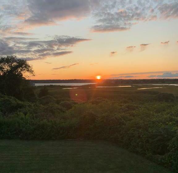 Bed and Breakfast Large Modern Private Suite By The Sea Birders Paradise