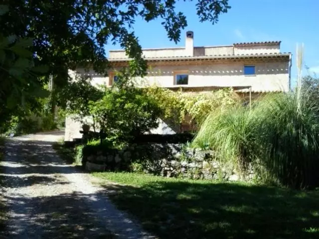 ベッドアンドブレックファースト Lou Viei Jas