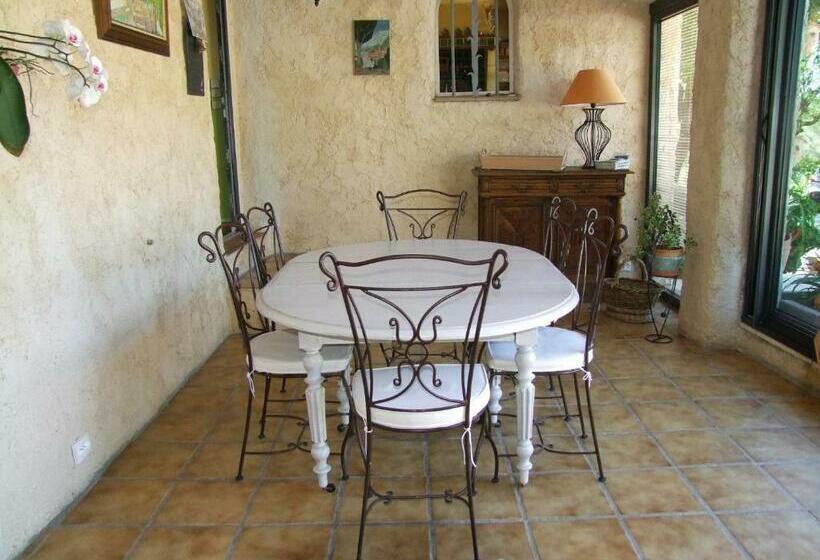 ベッドアンドブレックファースト Lou Viei Jas