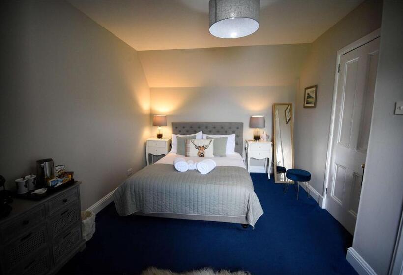 تختخواب و صبحانه Rockview