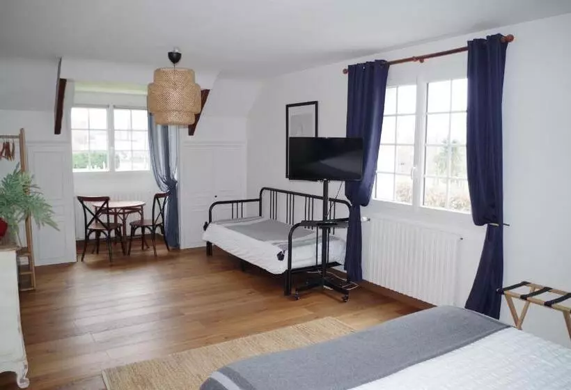 Bed And Breakfast Saultchevreuil, Au Mont Saint Michel